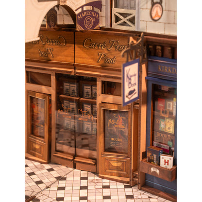 Model Kit: Dates in the Game Room (148 pieces)