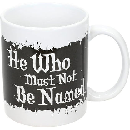 Caneca "Aquele Que Deve Ser Chamado Harry Potter"