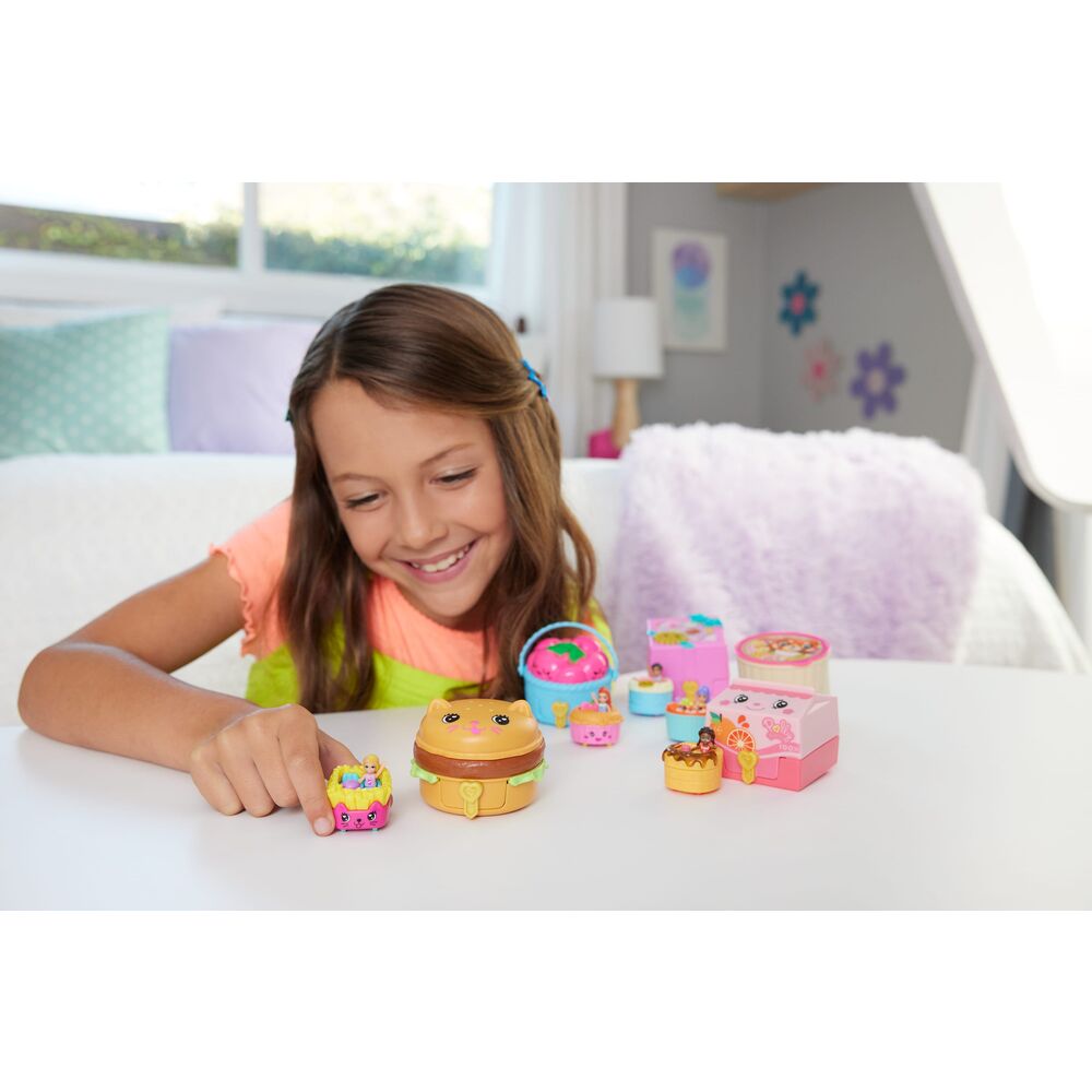 Tiny Take Out Reveal Polly Pocket Surprise Case (Assorted)