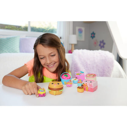 Tiny Take Out Reveal Polly Pocket Surprise Case (Assorted)