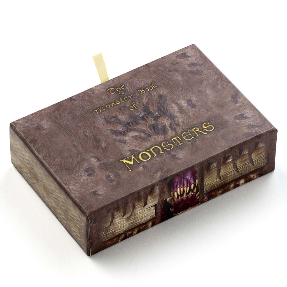 Monster Book Harry Potter keychain and pin gift set