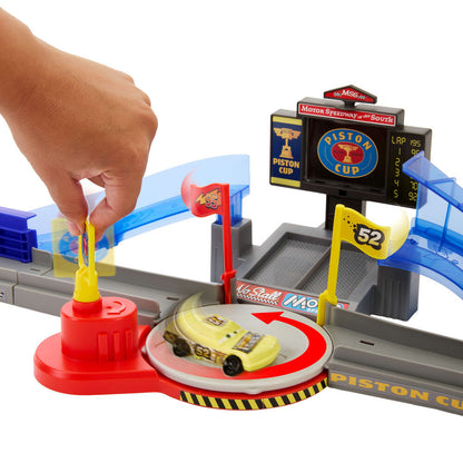 Tor wyścigowy Piston Cup Lightning McQueen Samochody Disney Pixar