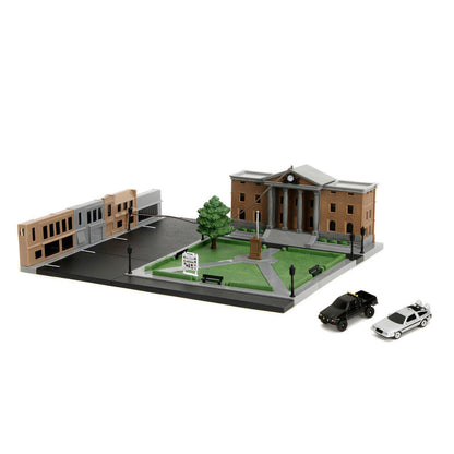 replica diorama hill valley courthouse square back to the future