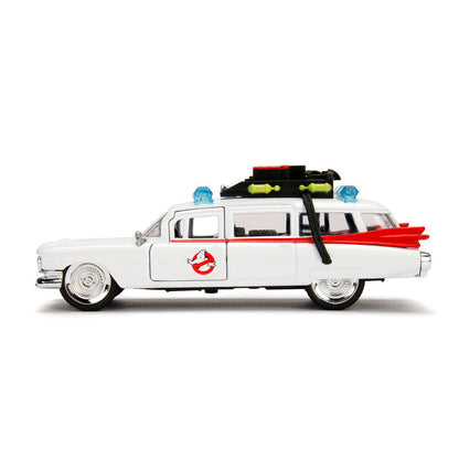Replica dell'auto Ecto 1 dei Ghostbusters