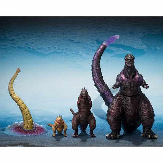 set figures sh monsterarts the second form & third form & giant unidentified creature godzilla