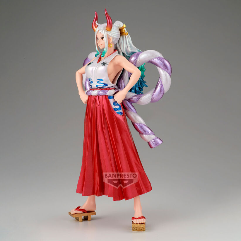 Figura Yamato Versión Especial Rey del Artista One Piece 23cm