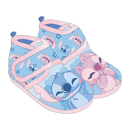 Pantofole Disney con punto cucito