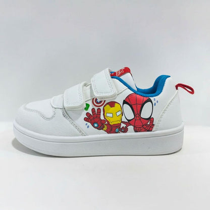 Spidey e le sue scarpe da ginnastica Marvel Super Team