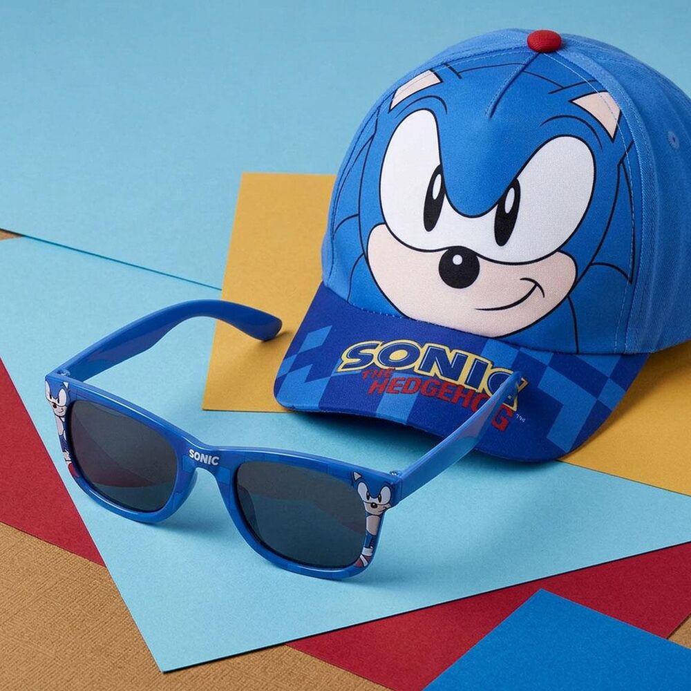 Sonic the Hedgehog cap and sunglasses set
