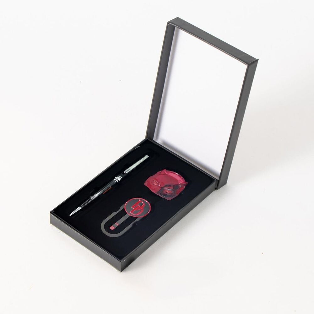 Daredevil Marvel pen set