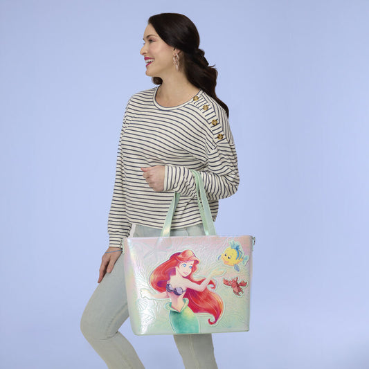 Borsa Loungefly Disney con Ariel Flounder e Sebastian de La Sirenetta e portamonete