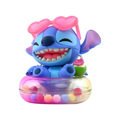 Figura sorpresa de Stitch de Cosbi en la colección navideña de Stitch de Disney