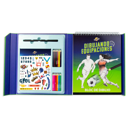 Drawing football kits