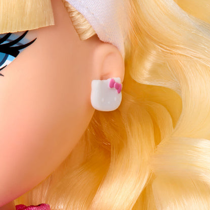 Cloe Doll Hello Kitty Bratz
