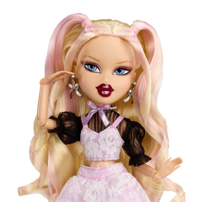 Cloe Doll Birthday Stylin Bratz T-Shirt