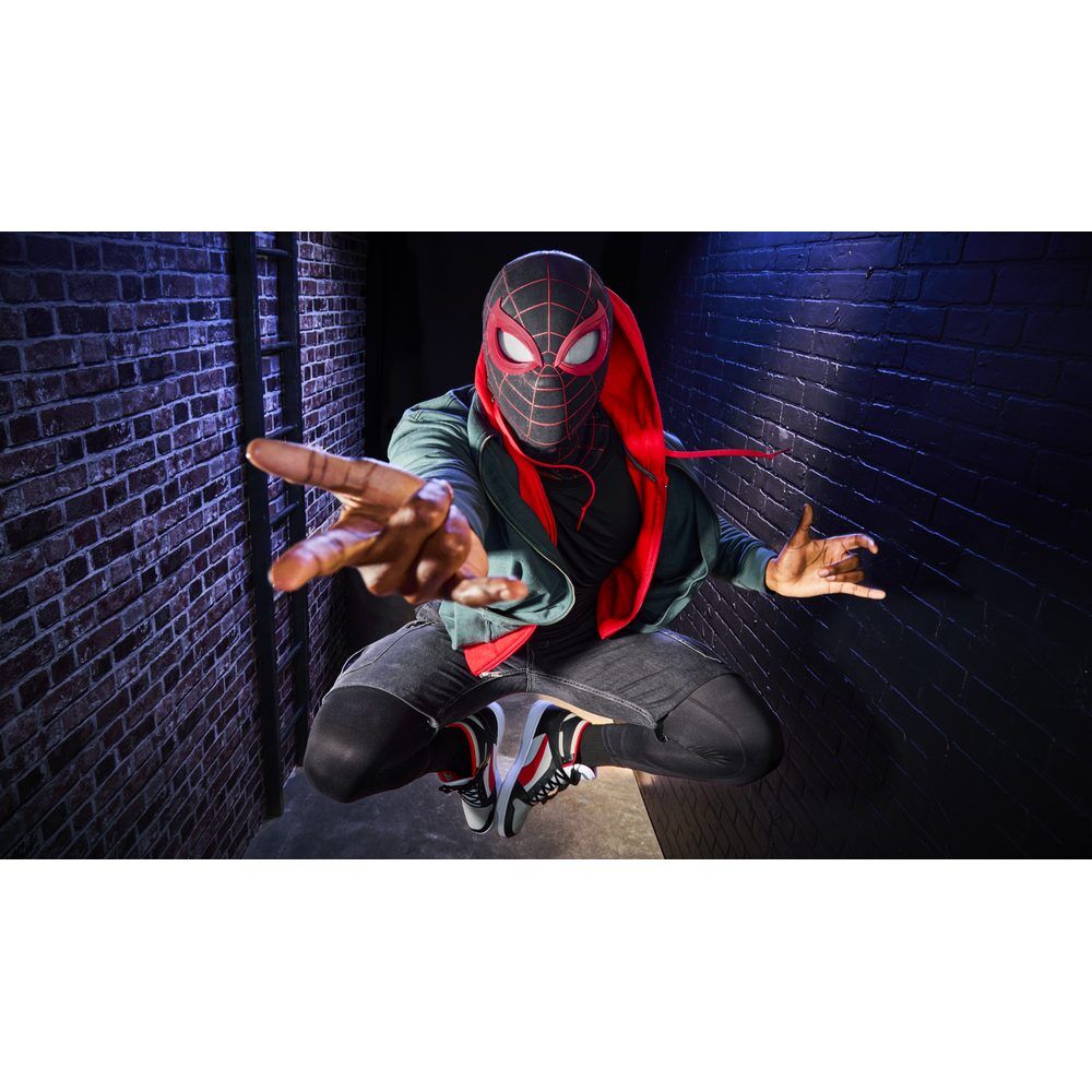 Electronic mask Spider-Man Miles Morales Marvel Legends Series