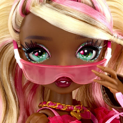 Amora Valentina Love Mirror Doll