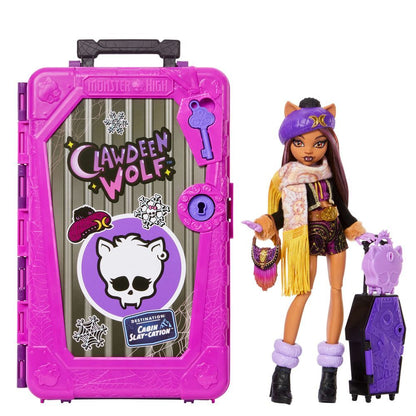 Clawdeen Wolf Doll and Skulltimate Secrets Wardrobe from Monster High