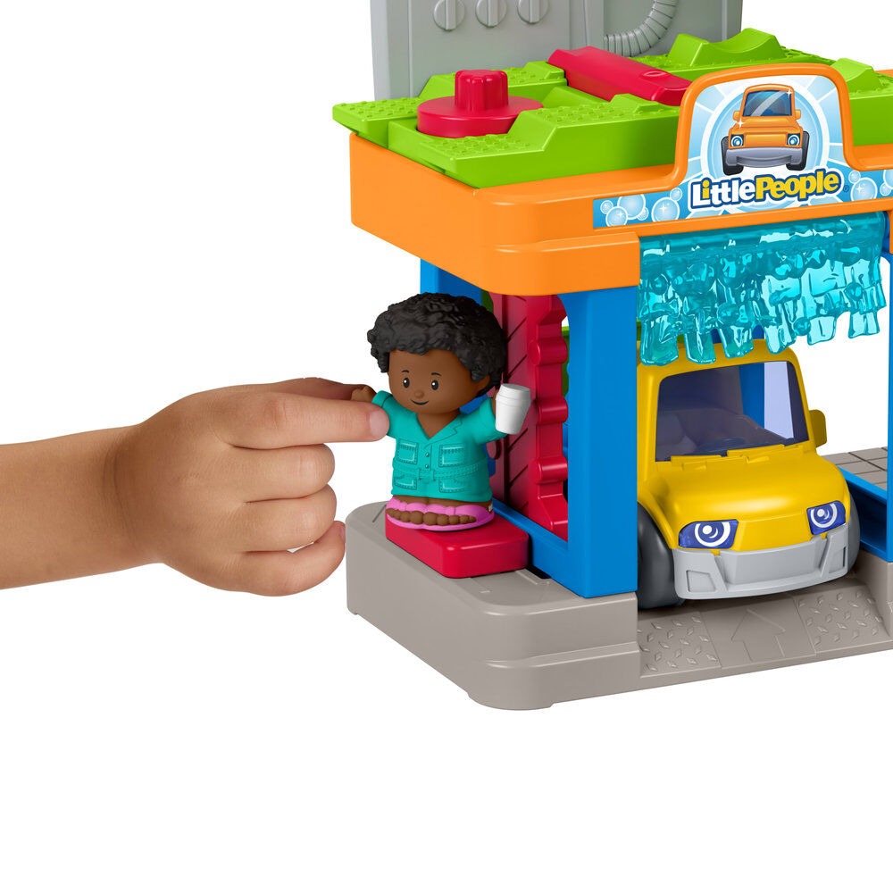 Little People Gas Station