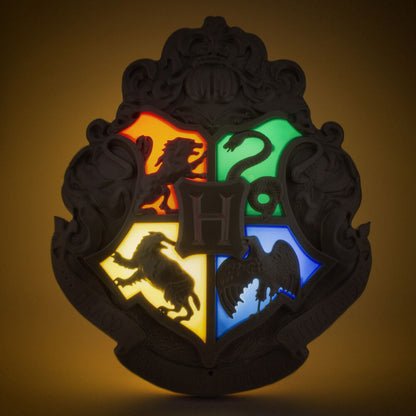 Hogwarts Harry Potter shield lamp