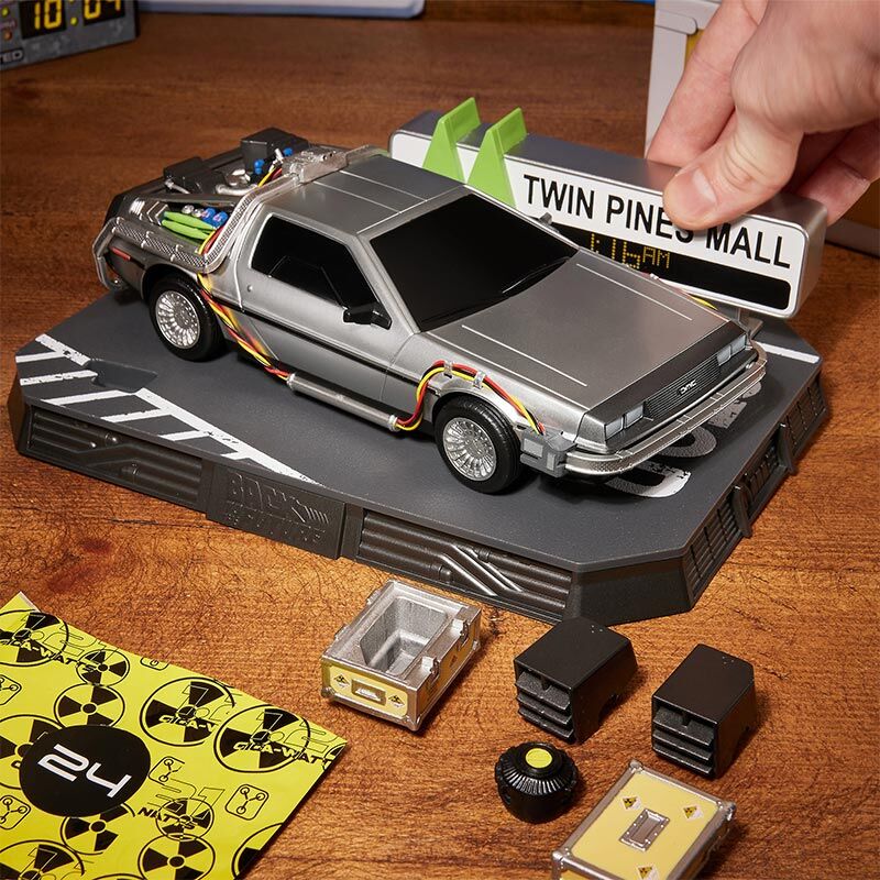 Back to the Future DeLorean Advent Calendar Figure